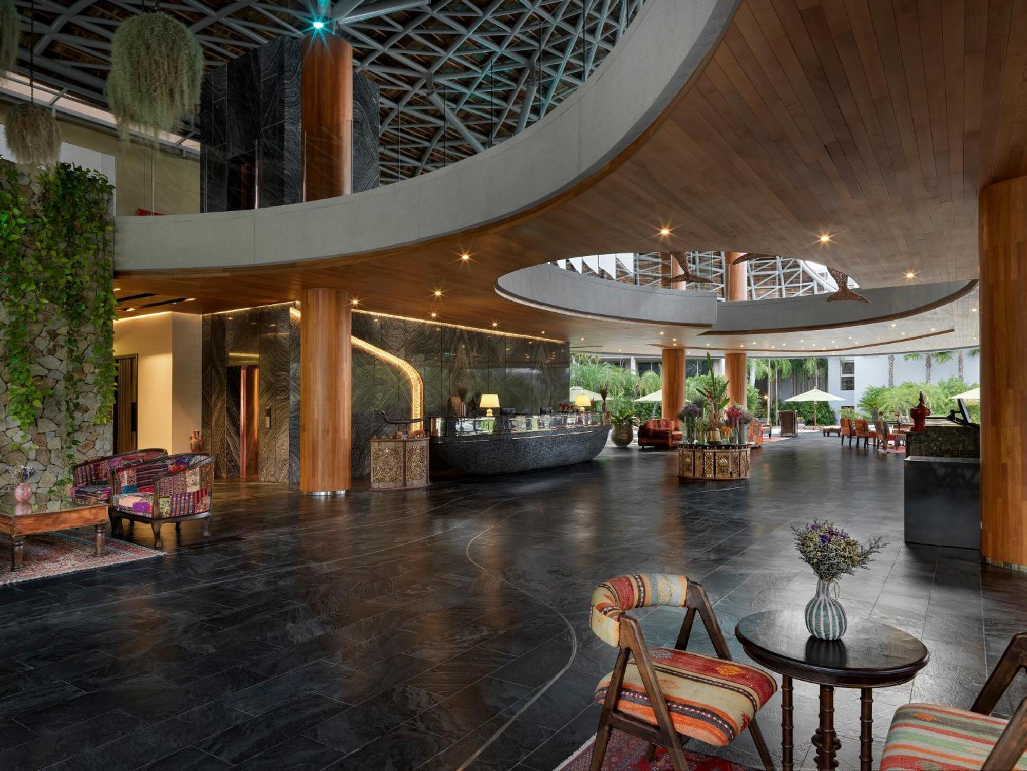 Wyndham Grand Nai Harn Beach Phuket Eksteriør billede