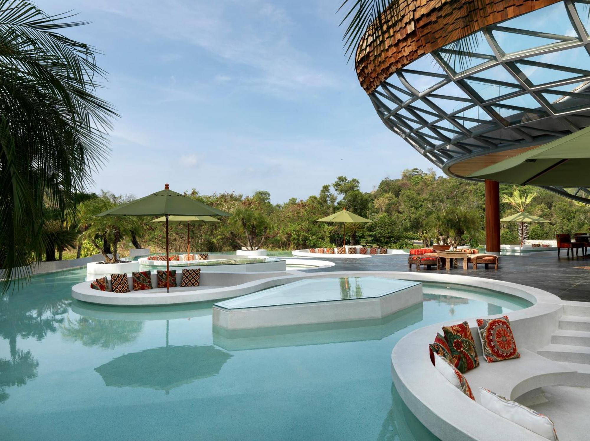 Wyndham Grand Nai Harn Beach Phuket Eksteriør billede