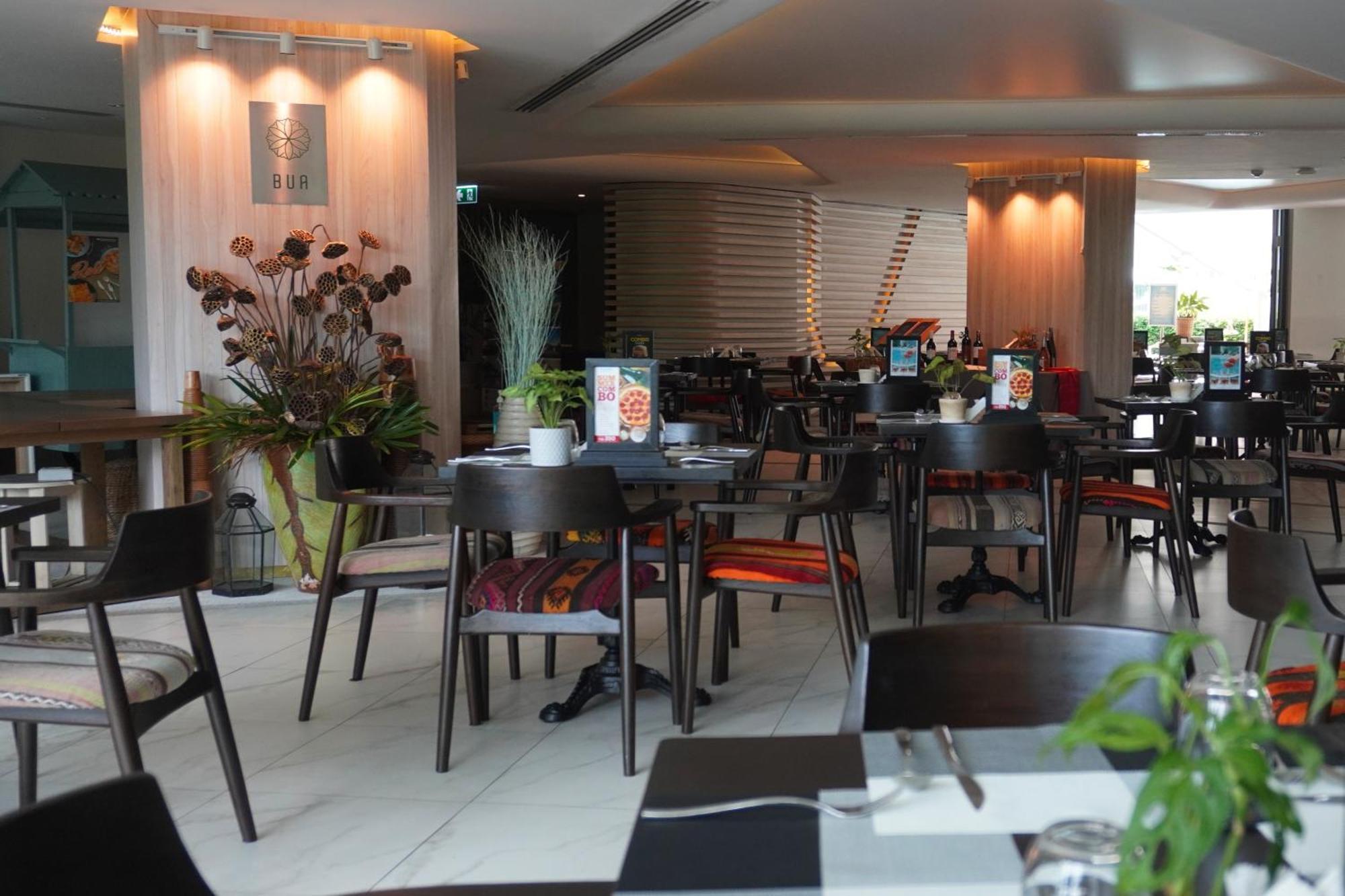 Wyndham Grand Nai Harn Beach Phuket Eksteriør billede